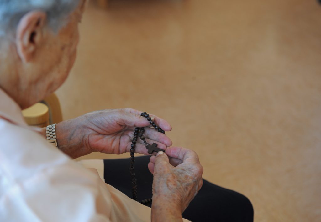 Parte un progetto pilota per un nuovo modello di centro per le demenze: coinvolte le RSA di Pinzolo e San Bartolomeo.