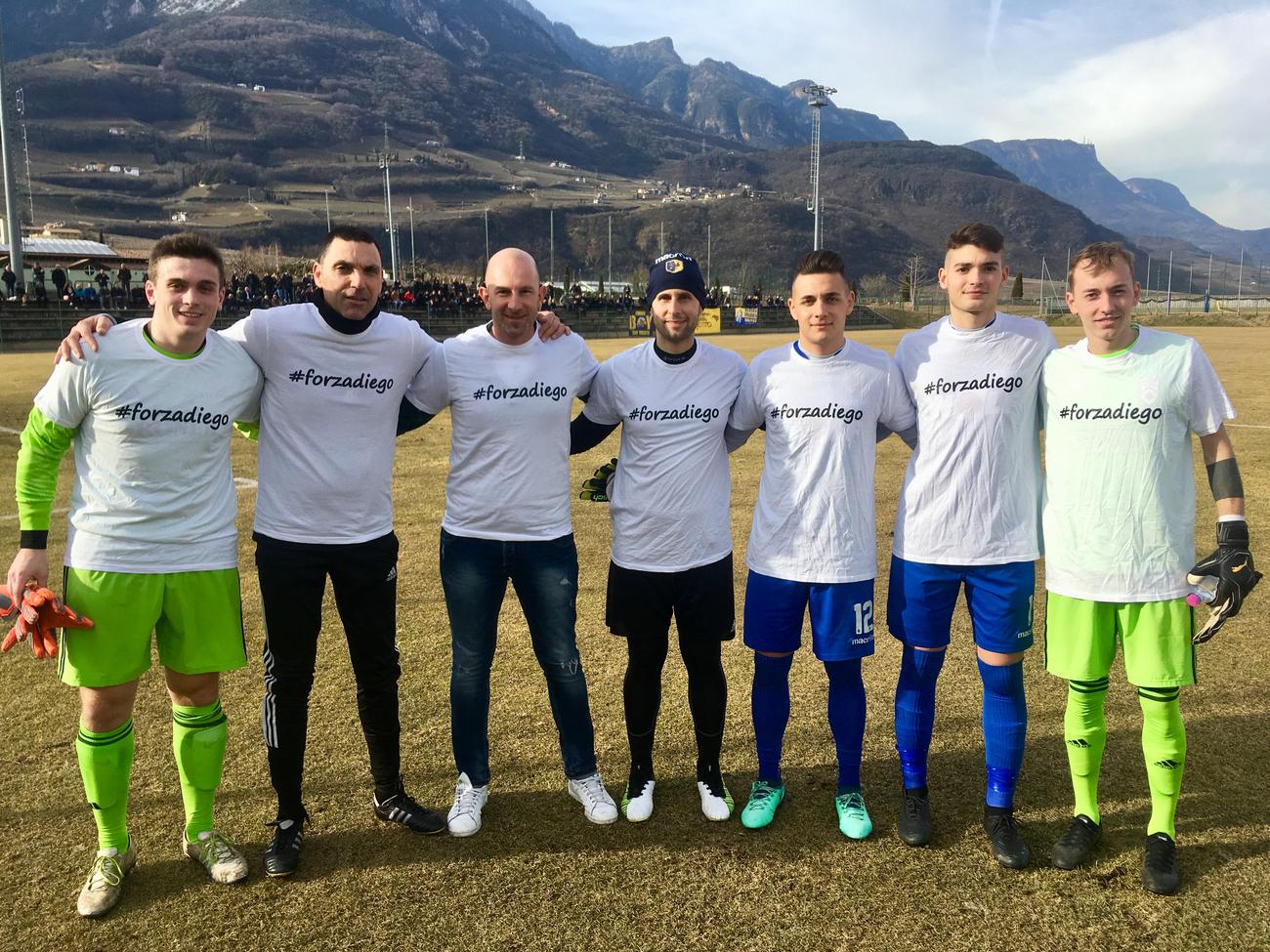 I portieri di Trento e Termeno sono scesi in campo domenica scorsa indossando la maglietta con l'hashtag #forzadiego