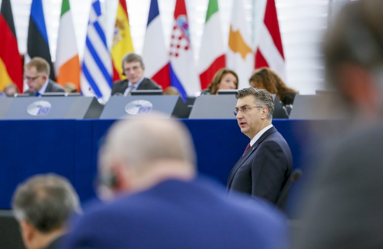 Il premier croato Andrej Plenkovic a Strasburgo nella sede dell’Europarlamento