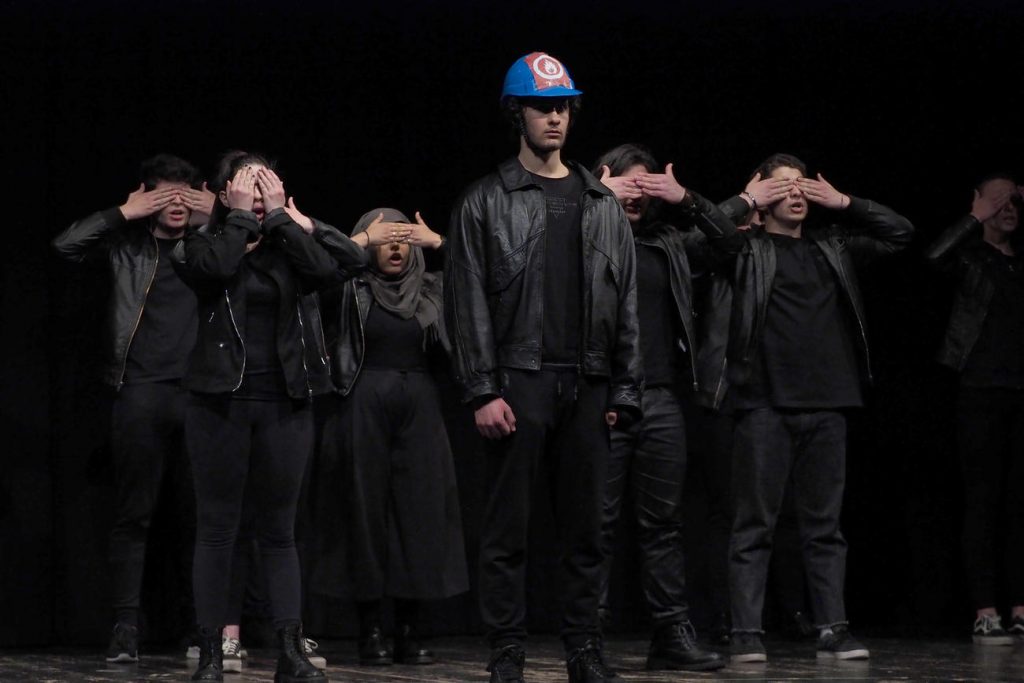 Fahrenheit 2019, lo spettacolo portato in scena dagli studenti dell’Istituto tecnico Buonarroti di Trento ha chiuso la 23ª edizione di Palcoscenico Trentino