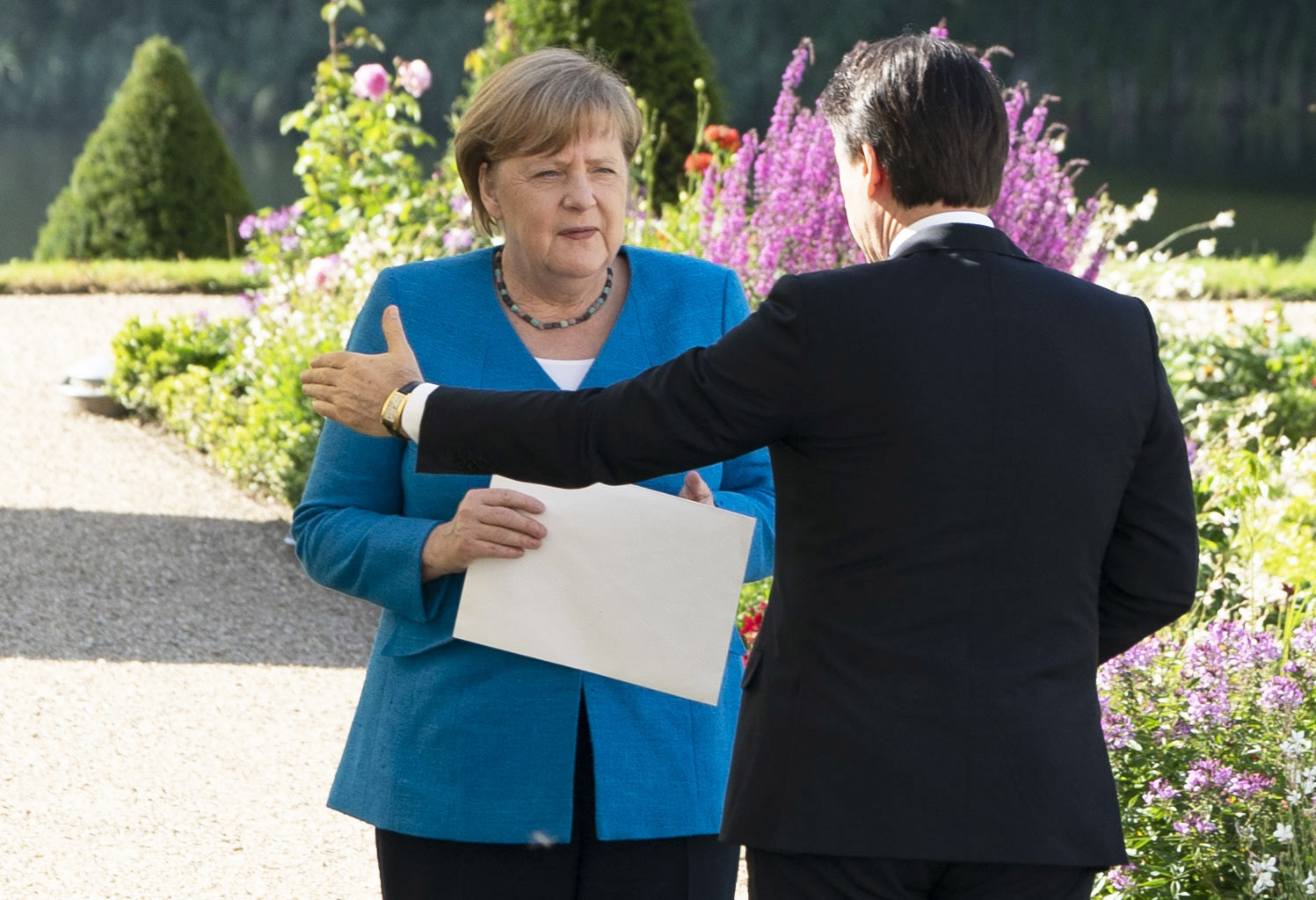 Il Presidente del Consiglio, Giuseppe Conte, incontra la Cancelliera federale della Germania, Angela Merkel