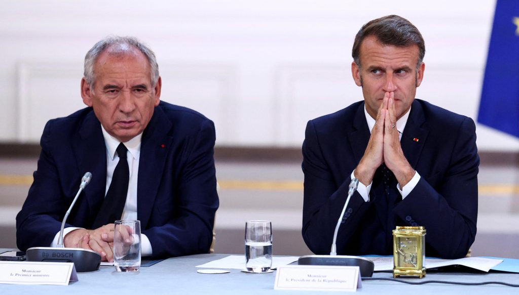 Francois Bayrou e Emmanuel Macron