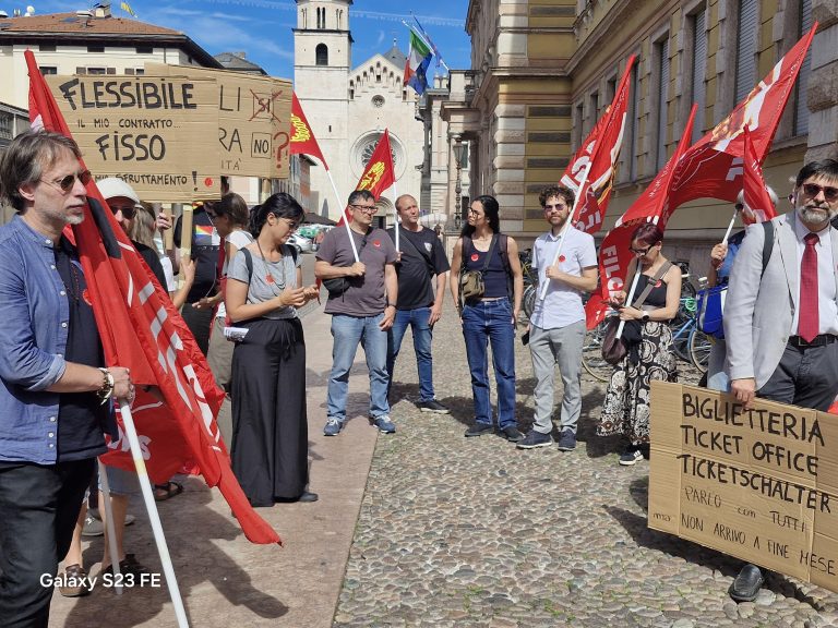 Anche a Trento lavoratrici e lavoratori della cultura in sciopero